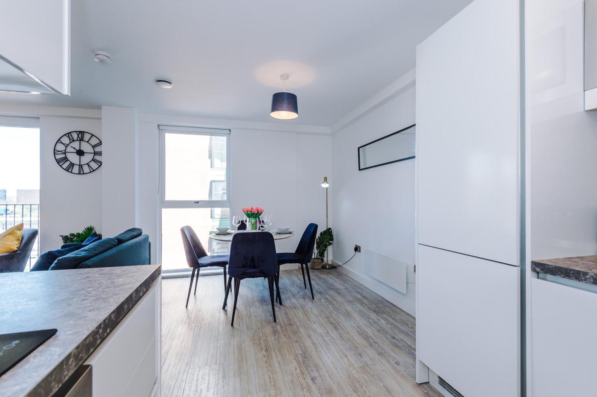 Apartment Beautiful 2 Bedroom Manchester